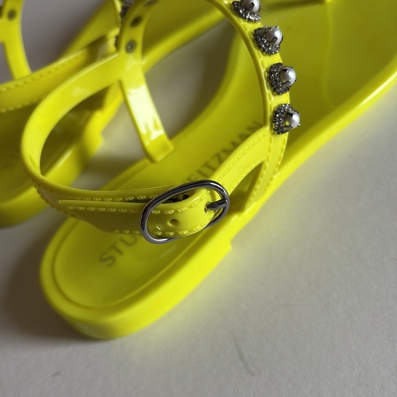 STUART WEITZMAN PEARL CRYSTAL-EMBELLISHED JELLY THONG SANDALS - Picture 7 of 10